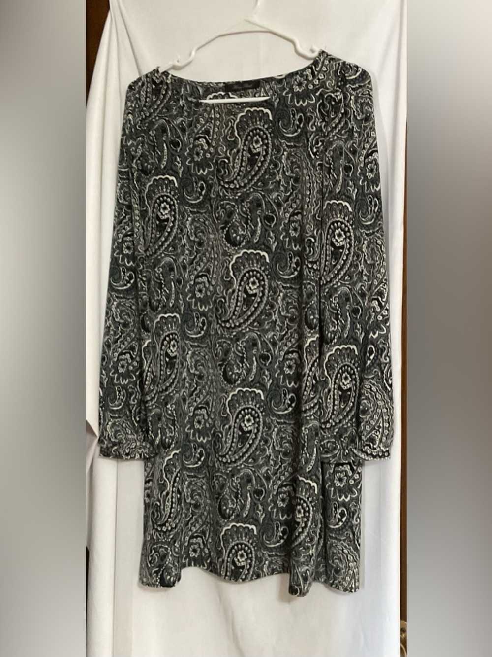 Honey Punch:Navy blue paisley long sleeves lightweight tunic blouse dress size L